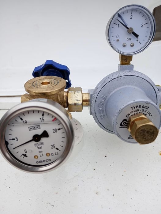 // Bazine gpl / Butelii propan ** Rezervoare gaz centrale gaz