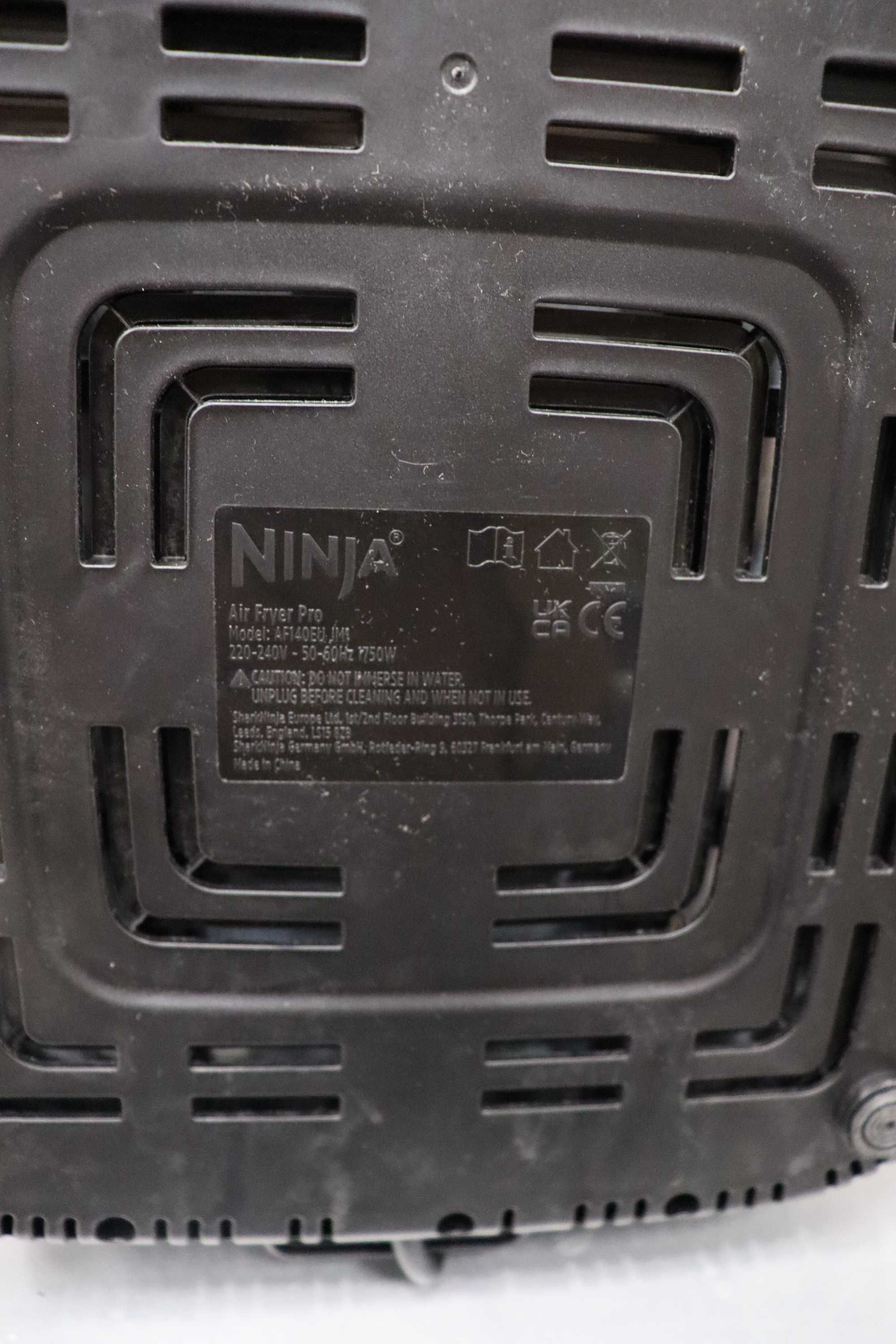 Фритюрник с горещ въздух NINJA AF140EU