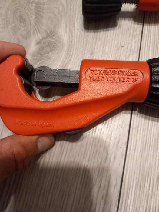 Vand 4 Cuter Tevi Rothenberger/Super ego Spain