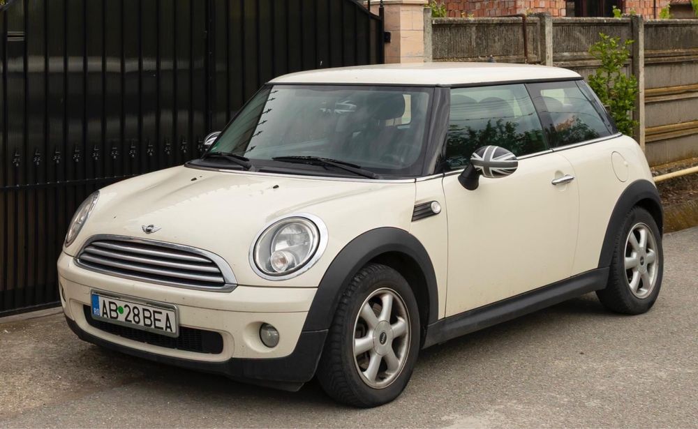Vand Mini UKL-L SR11 J5 2010 1.6 benzina