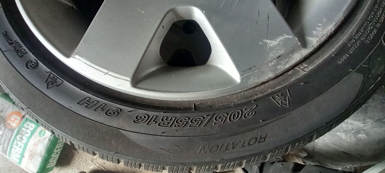 Зимни гуми със джанти