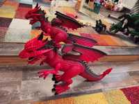 Dragon roșu mare și fioros