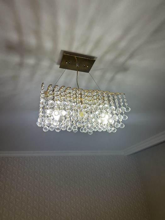 Хрустальная люстра