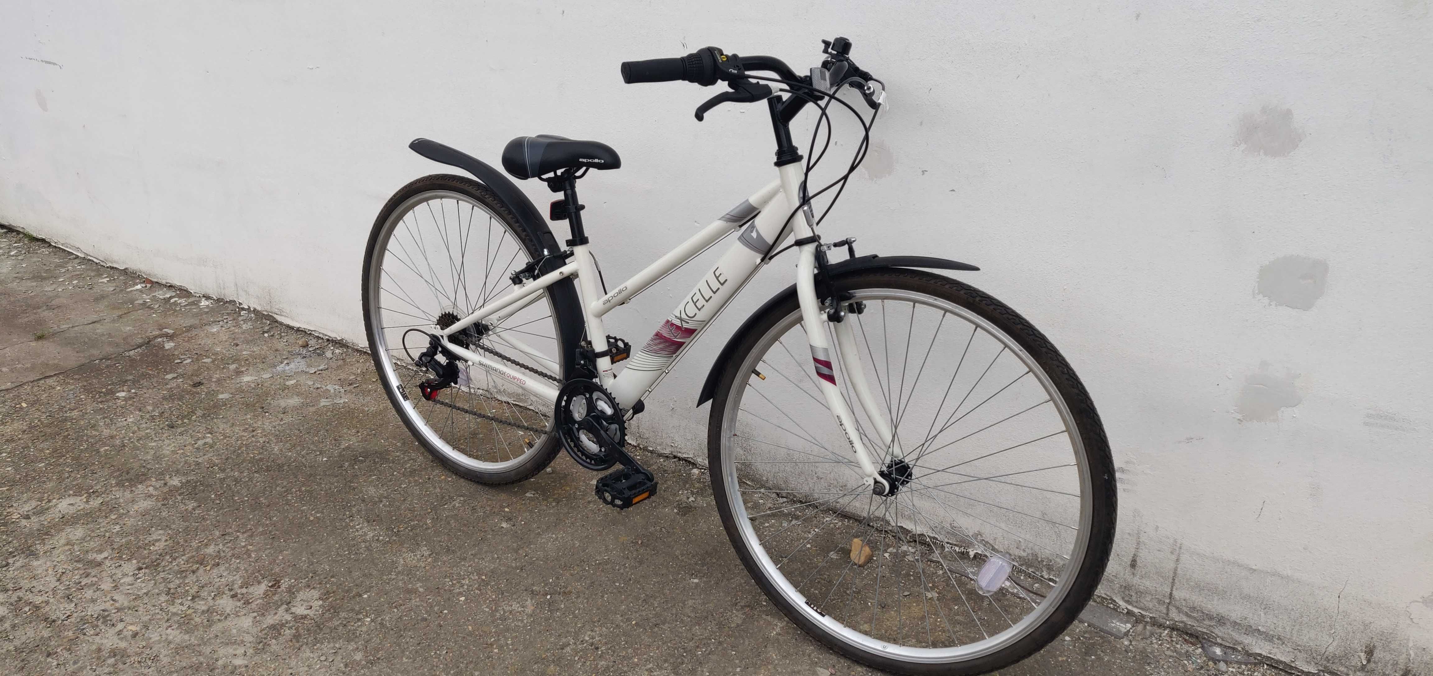 Bicicleta de oras femei / dama cu roti de 28 inch
