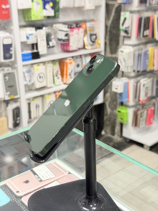 Apple iPhone 13 128GB Green
