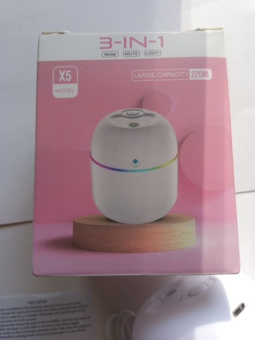 Нов овлажнител в бяло