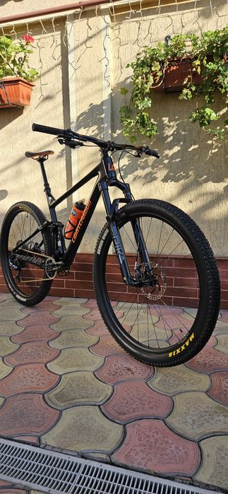Lightcarbon LCF 919 - mountain bike (masura L)