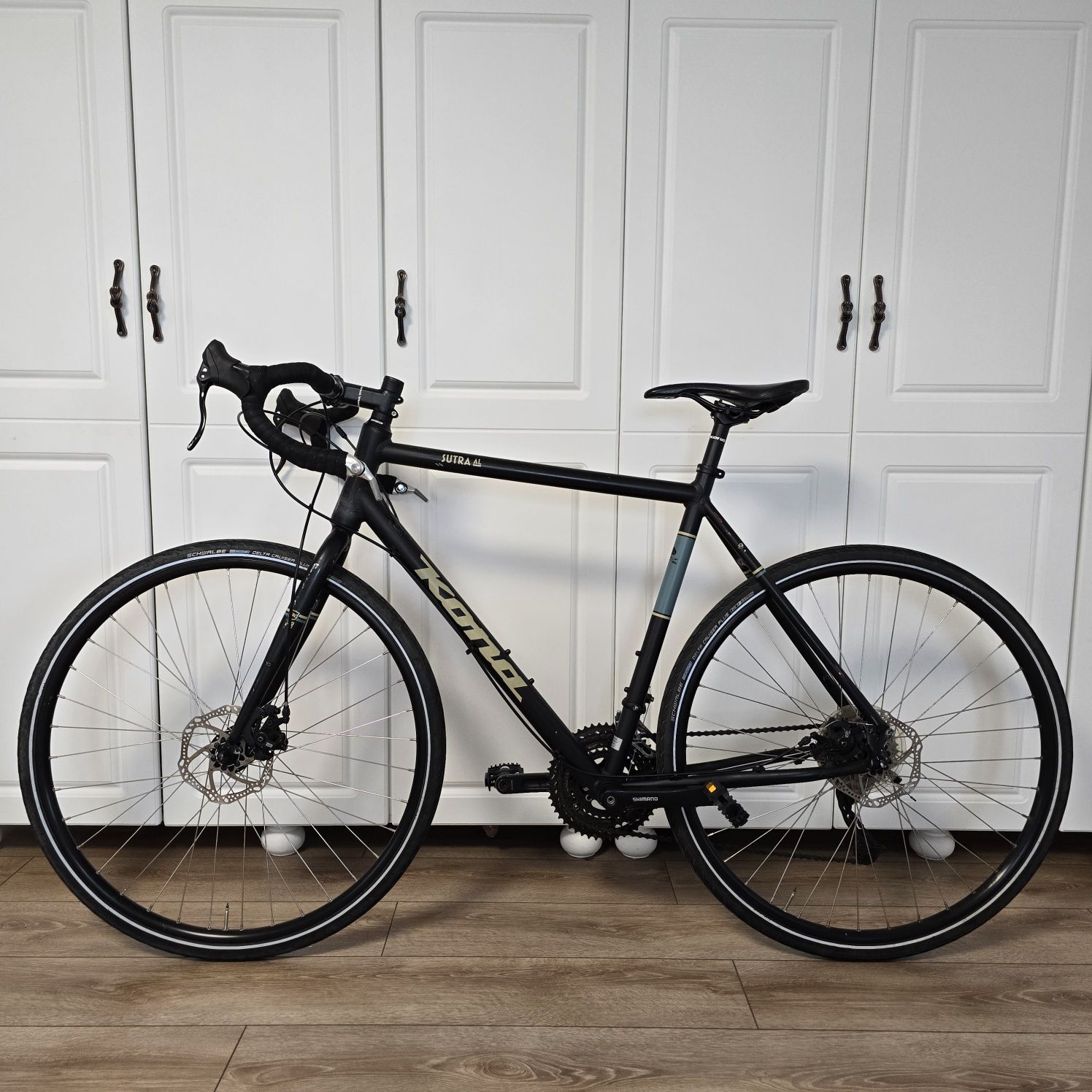 Urgent! Bicicleta gravel touring Kona Sutra 56