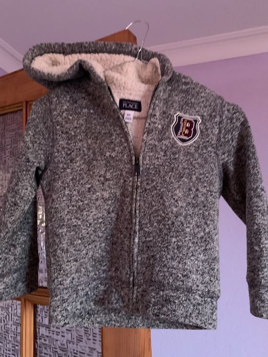 Продам детскую утепленную куртку на 2-3 года