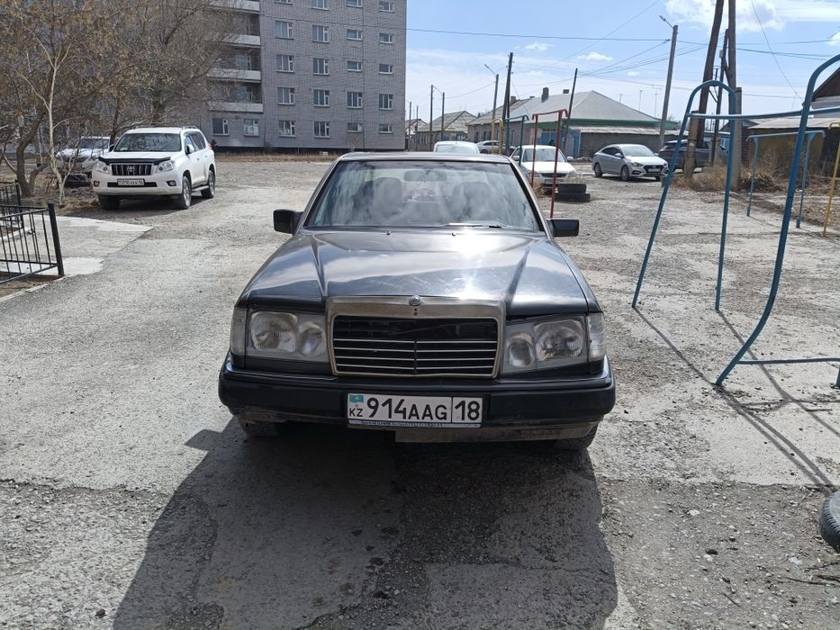 Мерседес 124 кузов 2.2 объем