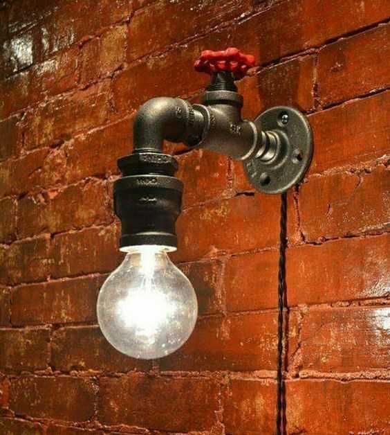 Lampa Vintage si lustra