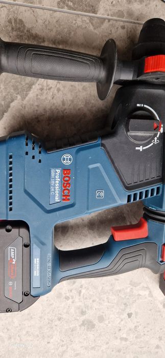 Bosch rotopercutor pe acumulator