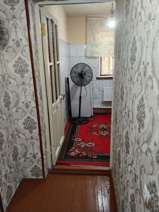 Продаётся 1 комнатная квартира в городе Чирчик (тройцке)