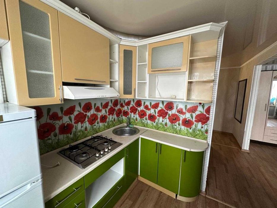 Продается 1-комнатная квартира в районе "Черемушки