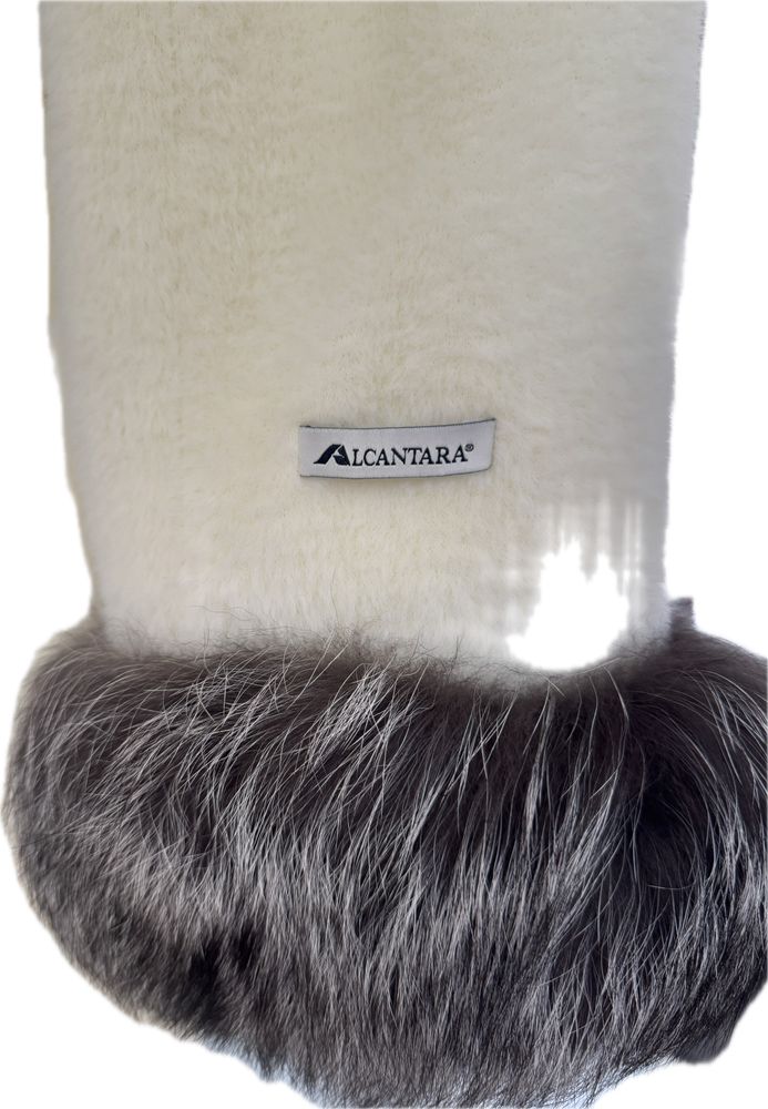 Haină din blană naturală de lama ALCANTARA