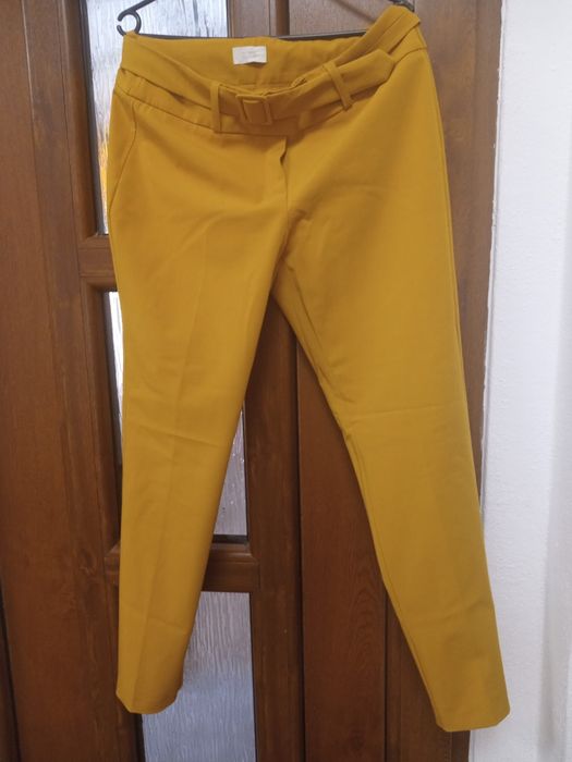 Pantaloni eleganti mărimea 44,noi