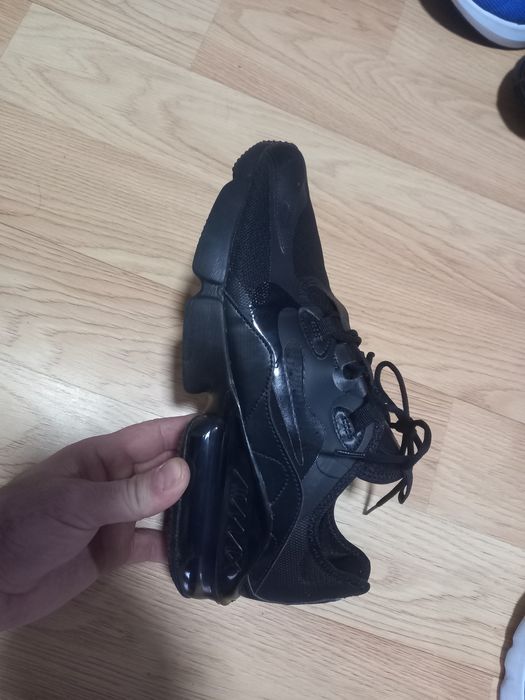 Nike originali 42.5.model nou apărut în Germania.