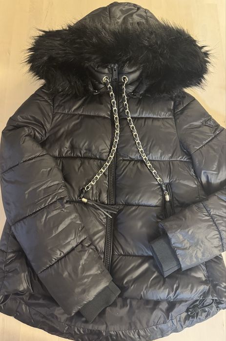 Дамско зимно яке Guess