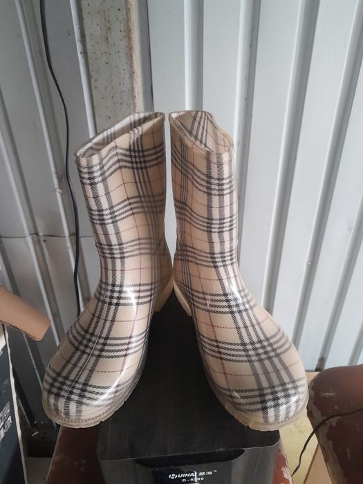 Резиновые сапоги детские