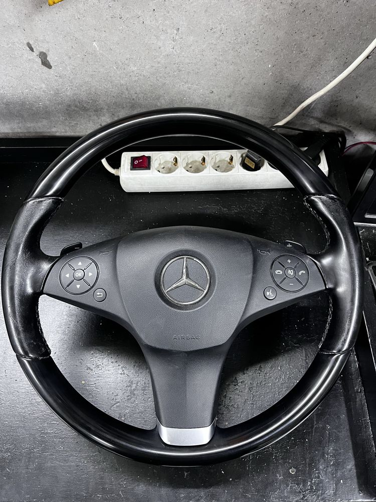,amg волани с пера за мерцедес w204,212,207