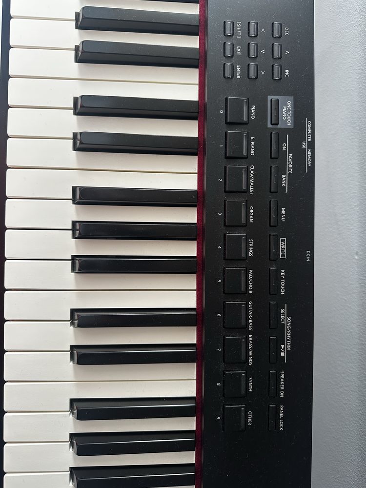 Pian Roland RD-88