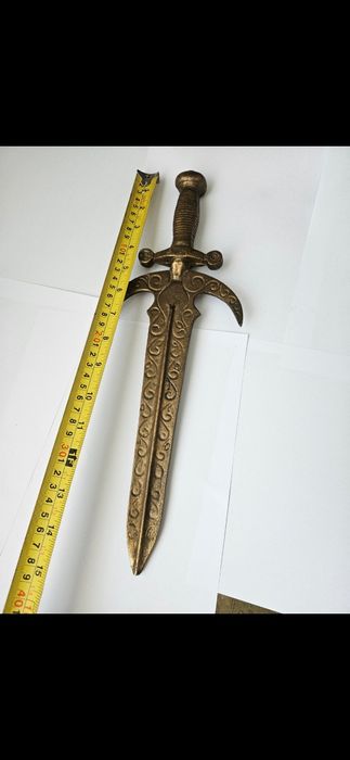 Stilet bronz 37 cm lungime