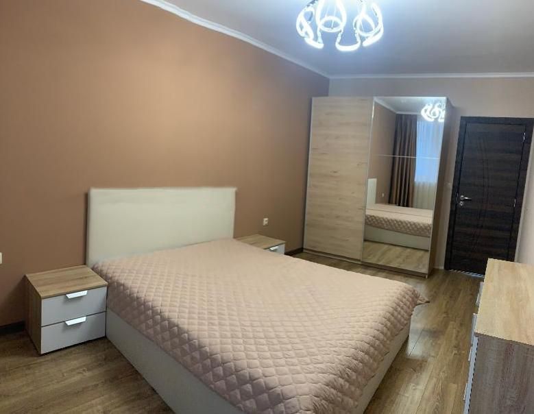 Дава се под наем Тристаен апартамент в София, Овча купел - 100 кв.м за 725 € - Снимка #2