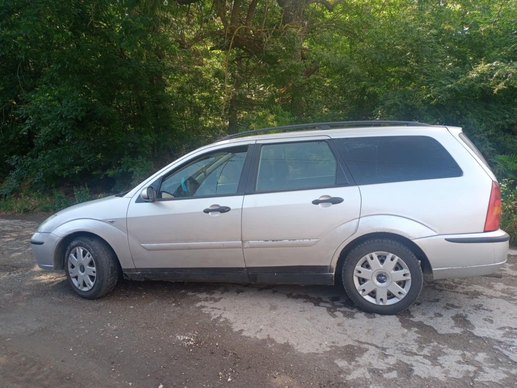Ford focus 2004 1.6 бензин 101 кс