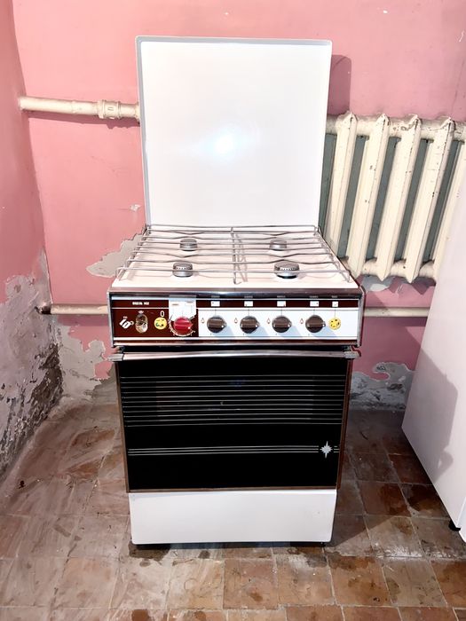 Продам газ плиту рабочая 100% с доставкой