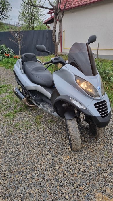Piaggio mp3 125cmc categoria B