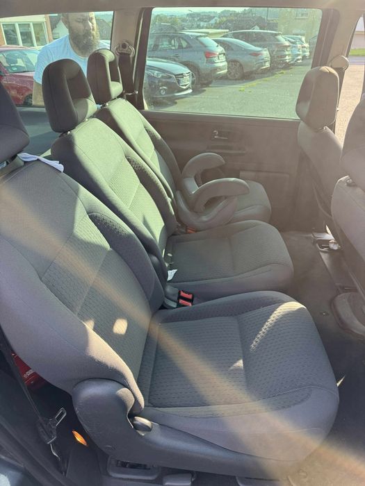 Volkswagen Sharan 1.9TDI 131cp Schimb cu platforma sau vand