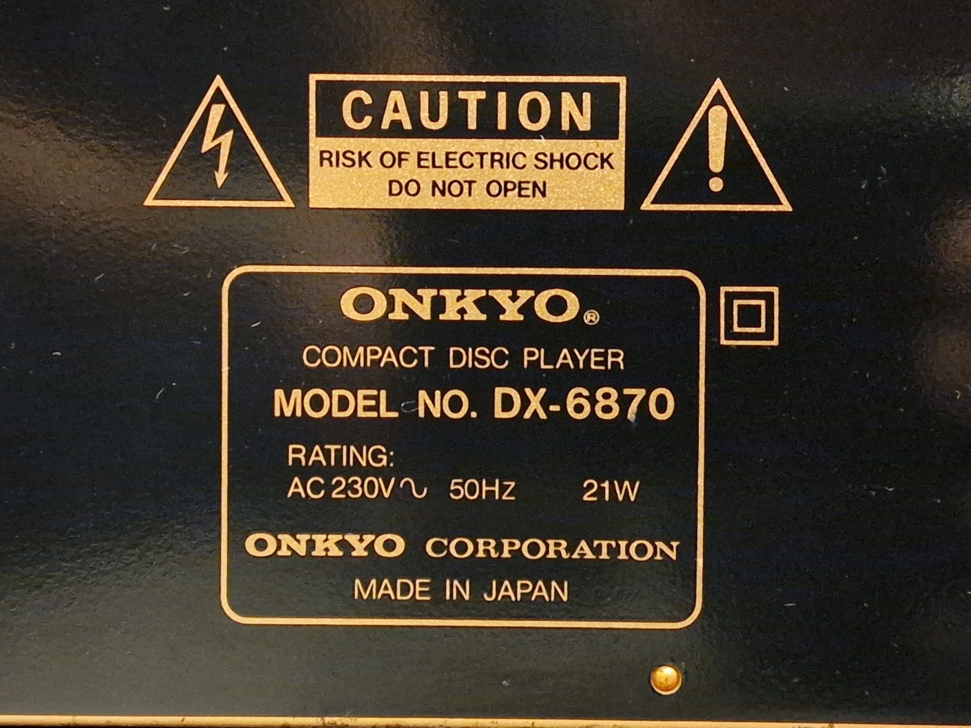 Onkyo DX-6870  Onkyo A-8870