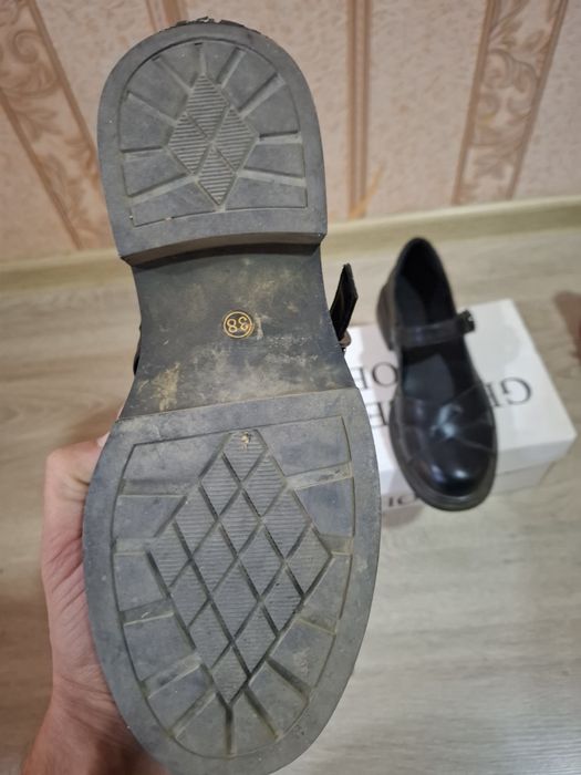 Туфли для девочки