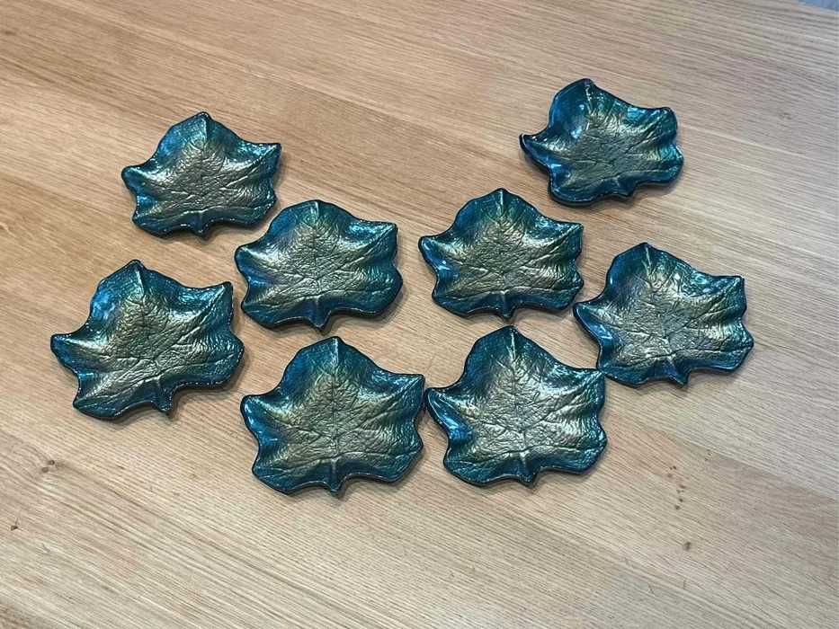 декоративни чинии