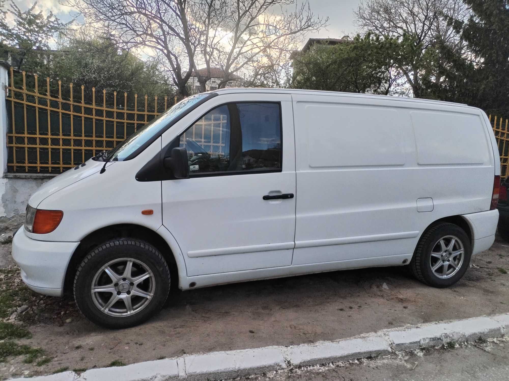 Мерцедес вито 2.2тди82 КС.2000 г.