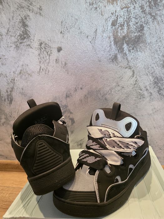 Vand lanvin curb  42