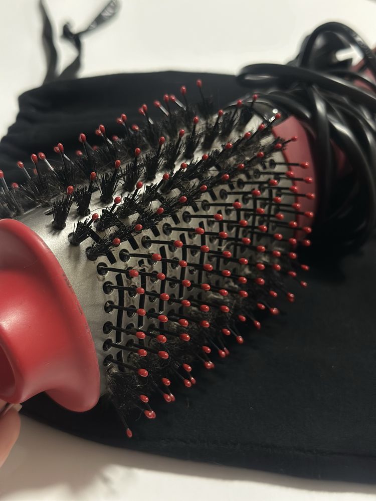 Сешоар четка Revlon Маша за коса Remington