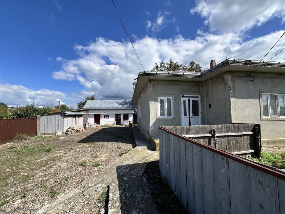 Casa de vanzare