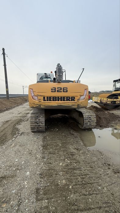 Excavator liebherr R 926 LC6100