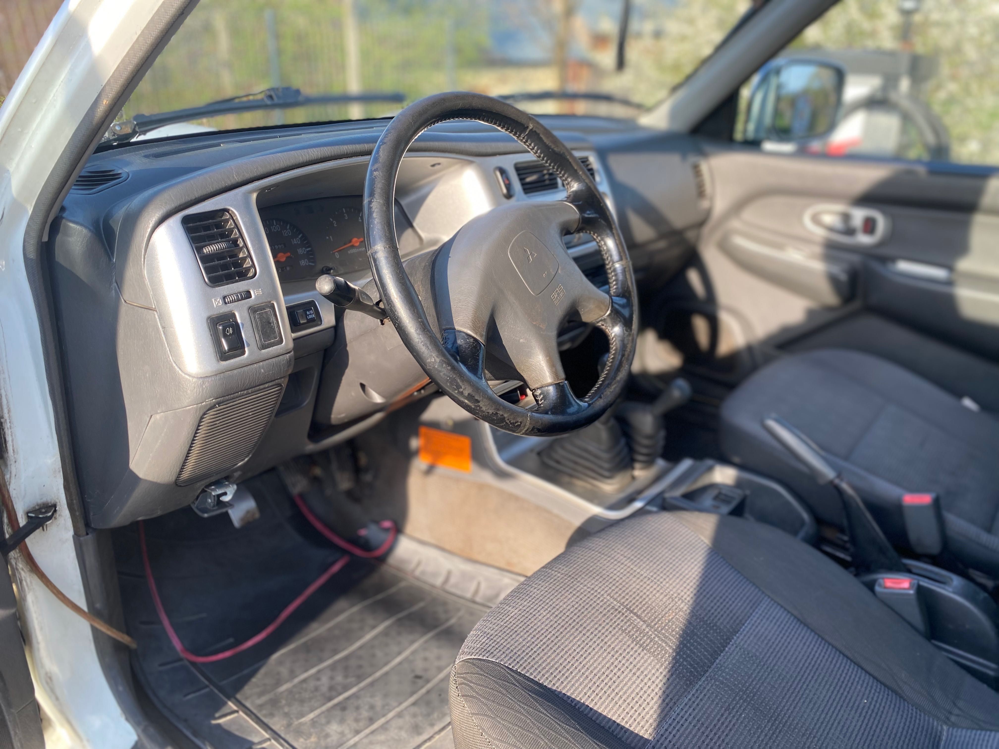 Mitsubishi l200 2.5