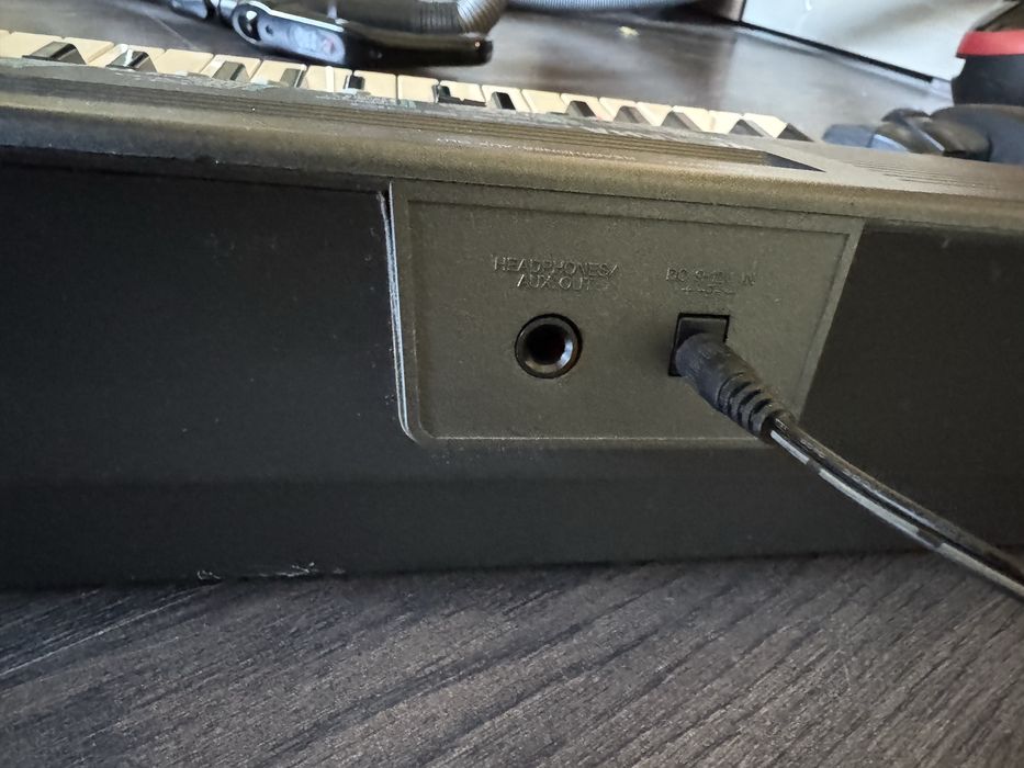 Синтезатор йоника Yamaha PSR-200