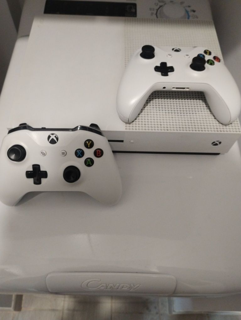 Xbox ONE S, 1TB (Impecabil)
