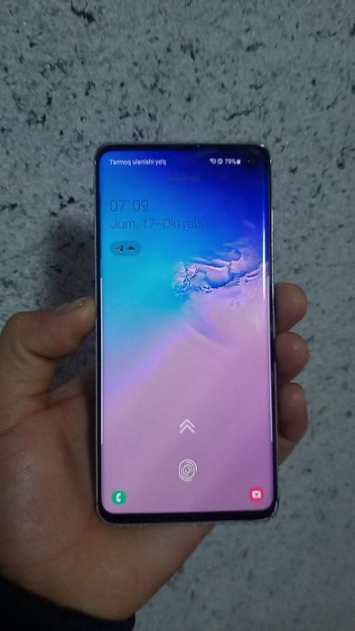Samsung s10 sotiladi.