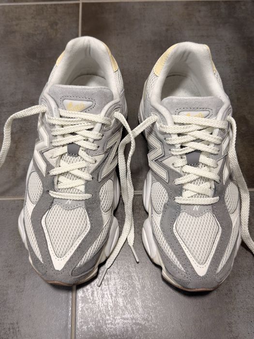 New balance 9060 39,5номер