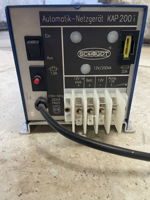 трансформатор за каравана