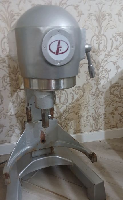 Миксер промышленный 30литр