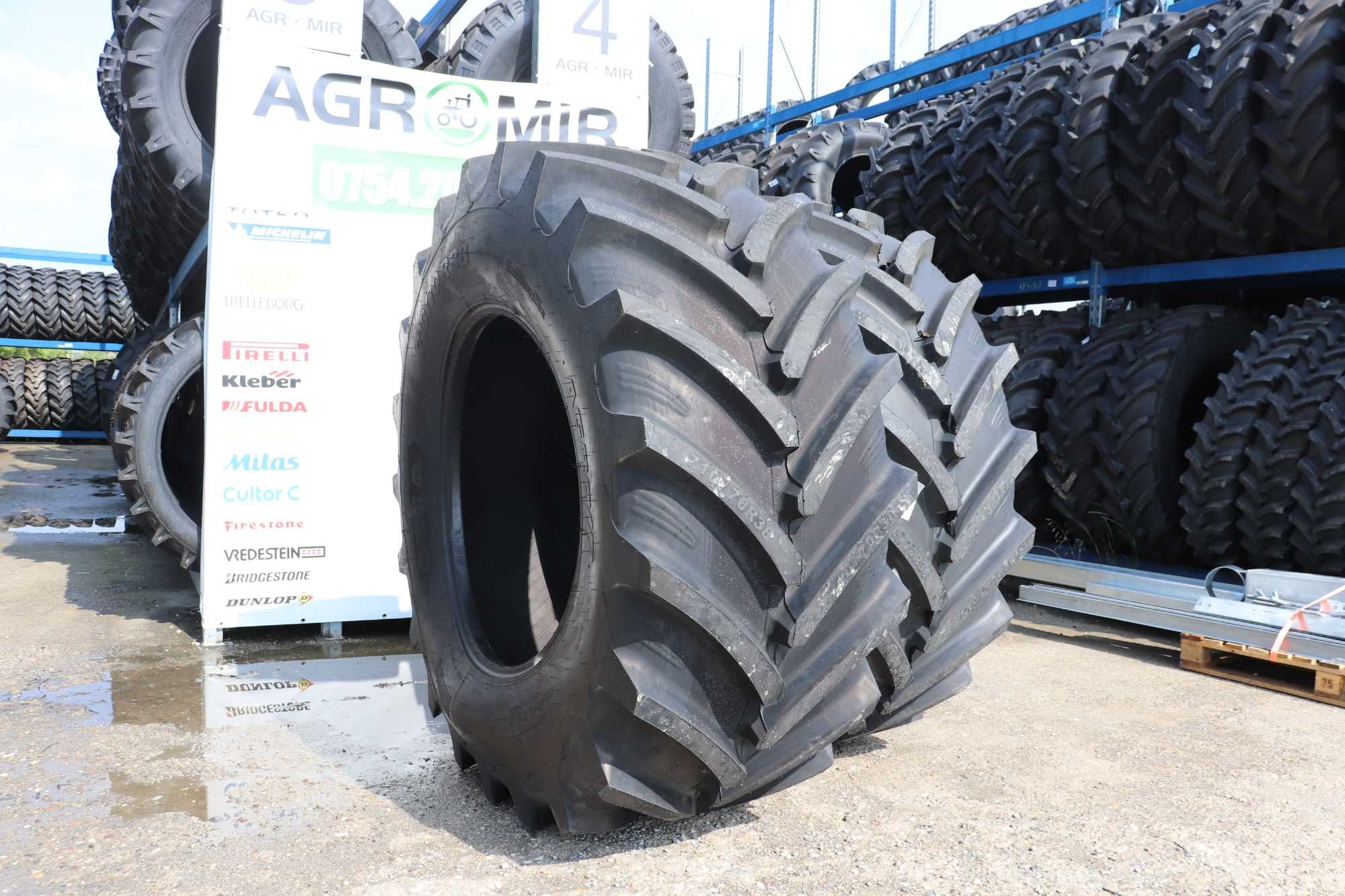 Cauciucuri noi cu garantie 710/70R38 ozka radiale de tractor spate