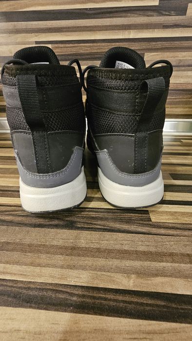 Боти за момче на ADIDAS TERREX