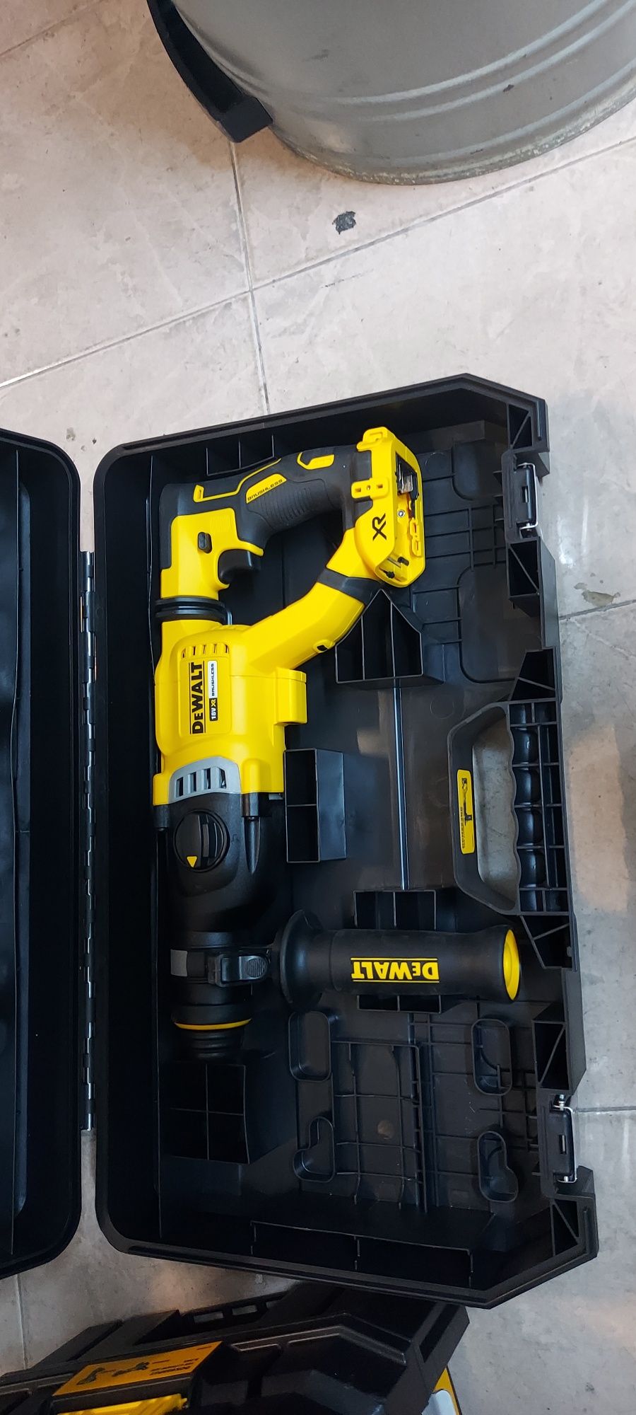 Куфар за перфоратор DEWALT
