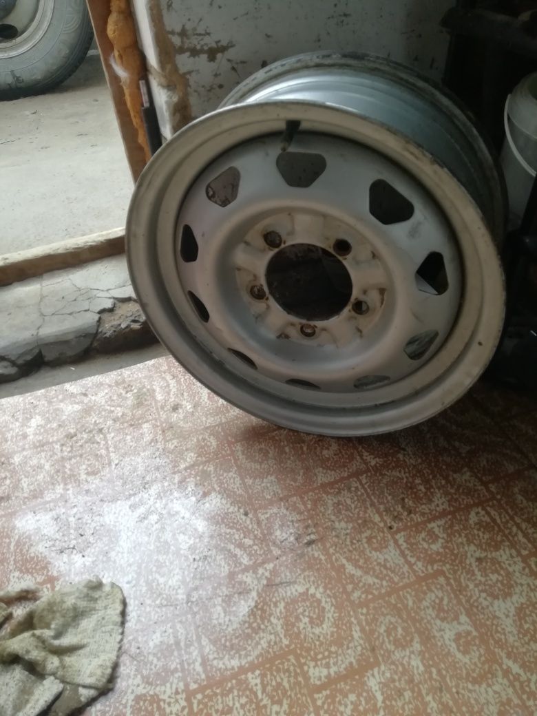 Диски на уаз радиус 16.